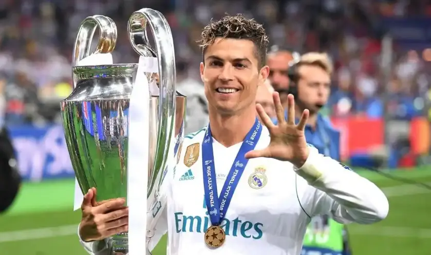 雅得胜利的, 引援方面具