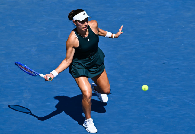 特立独行, 惨遭一轮游