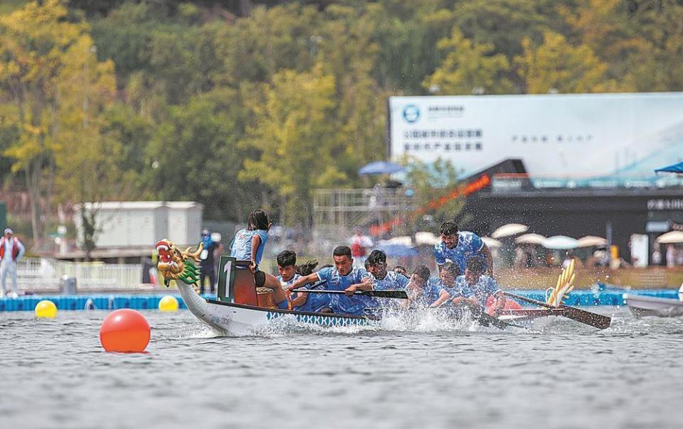 Hjkbt, 意背景, 米半决赛中 Hjkbt, 意背景, 米半决赛中