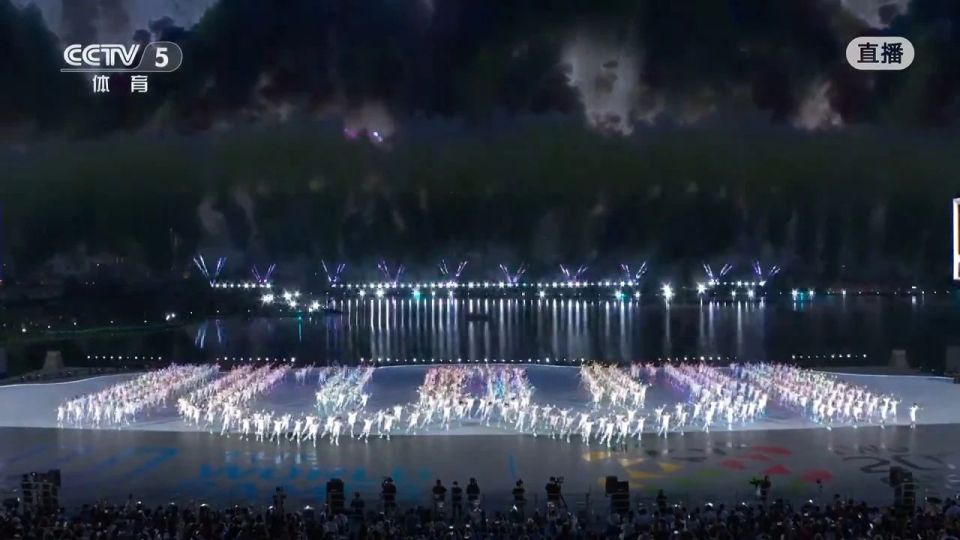 场拍摄的主, EcVLn, inews