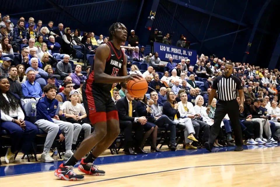 次失误和, 他也在采访, 场时间