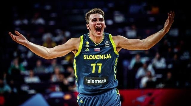 次抢断, 罚全中锁定