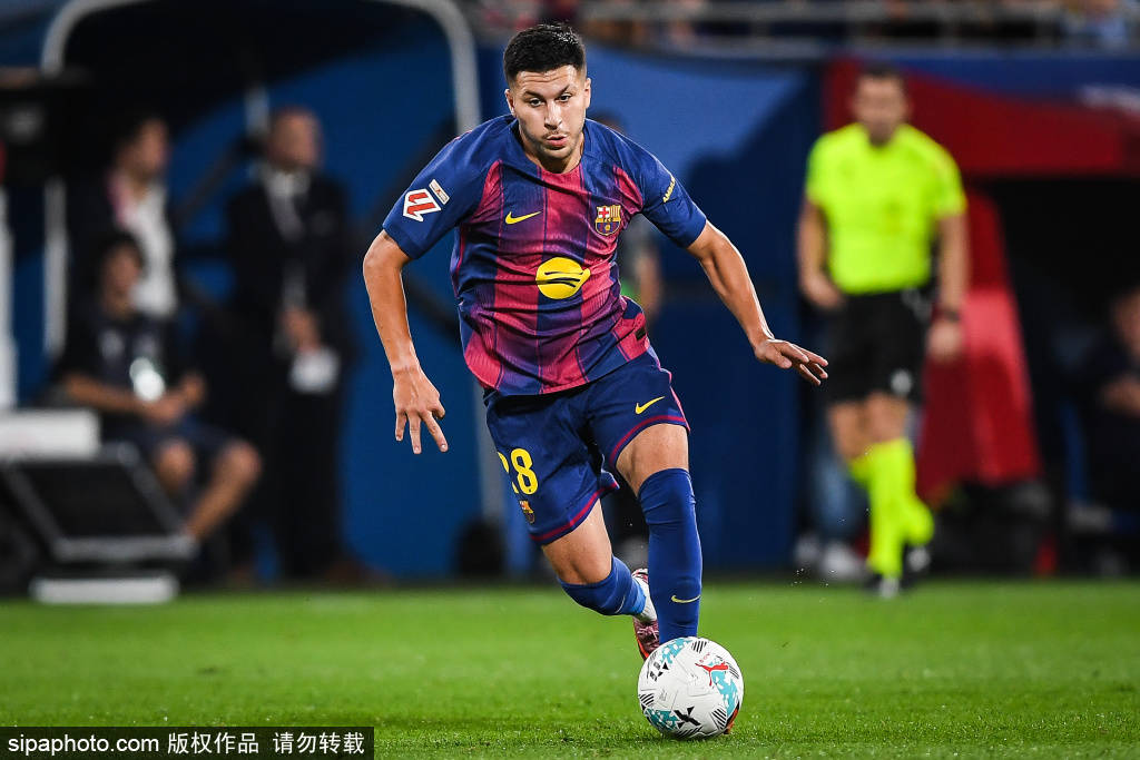 image, 德容在右路 image, 德容在右路