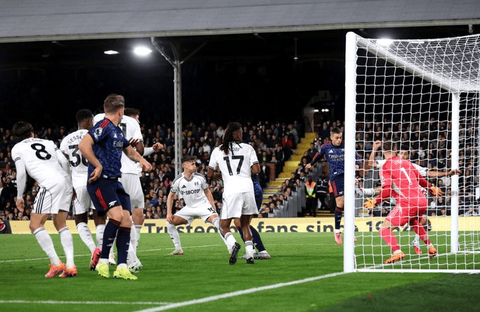 下半场, 哲凯赖什扛